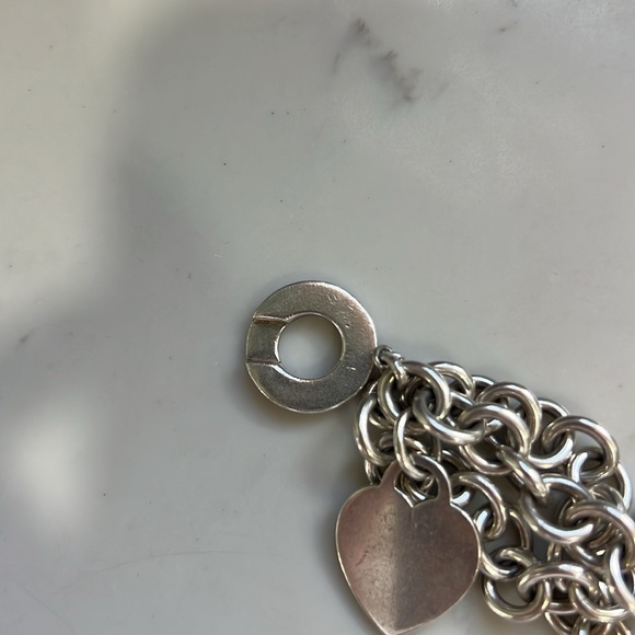 Tiffany & Co. Sterling Silver Heart Tag Toggle Chain Link Necklace. 💙 - Picture 8 of 17